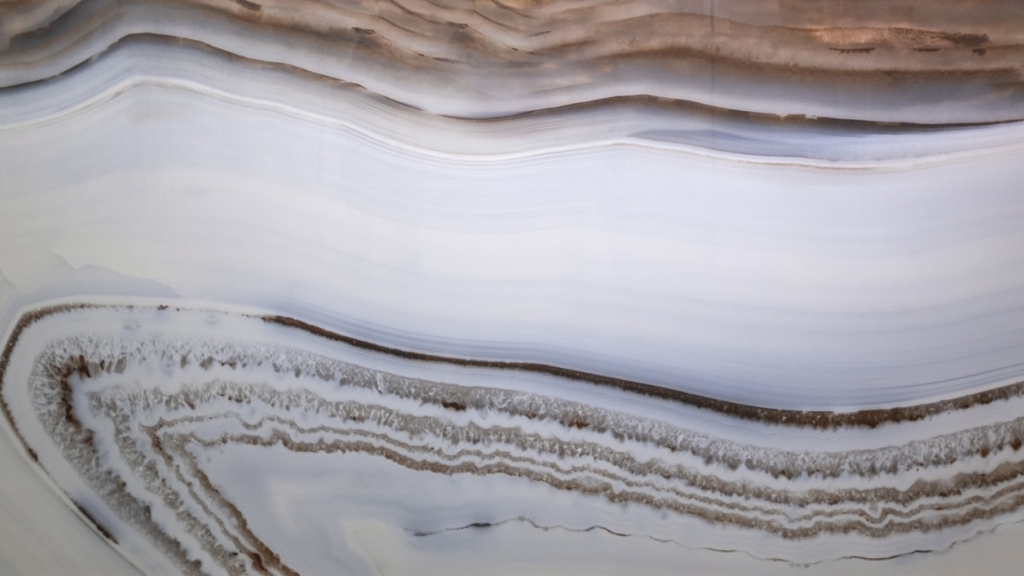 Saturn Porcelain Slab